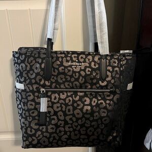 Kate Spade Leopard Print Chelsea Large Tote. Black/Gold